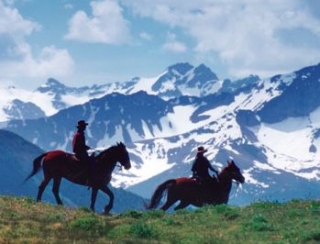  senderos y excursiones ecuestres en la montaña